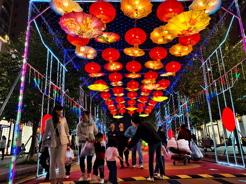 湖南商业街灯会—节日氛围营造
